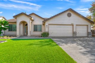 2926 Aquamarine Cir, Rescue, CA 95672