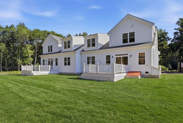 91 Gratuity Rd A, Groton, MA 01450