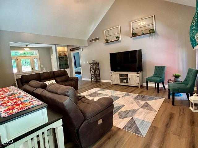 12380 N Markland Drive, Mooresville, IN 46158