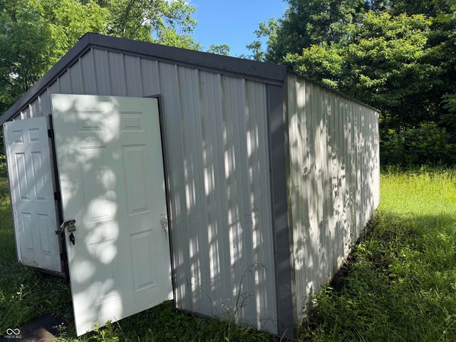 12380 N Markland Drive, Mooresville, IN 46158