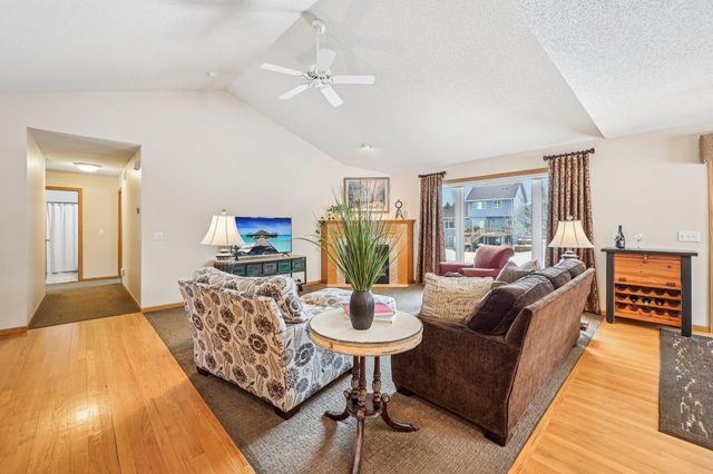 13087 Quail Creek Drive NE, Blaine, MN 55449