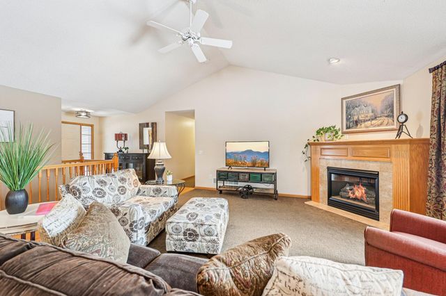 13087 Quail Creek Drive NE, Blaine, MN 55449