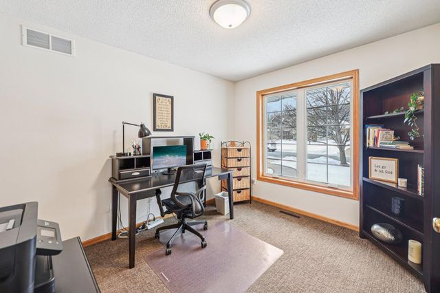 13087 Quail Creek Drive NE, Blaine, MN 55449