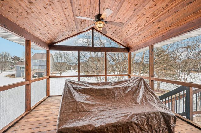 13087 Quail Creek Drive NE, Blaine, MN 55449