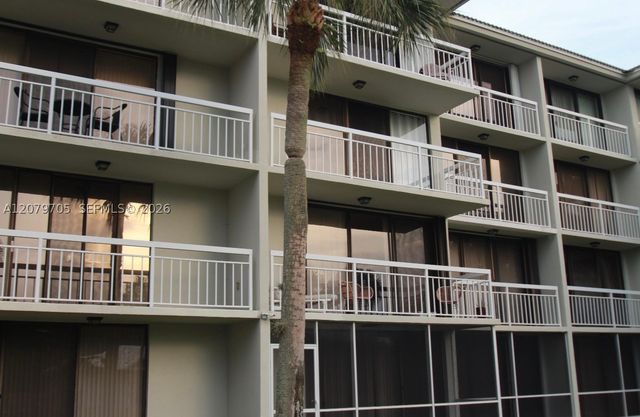 2621 Village Blvd 205, West Palm Beach, FL 33409