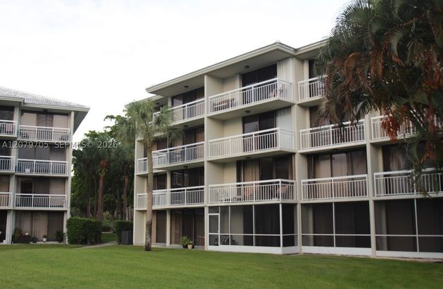2621 Village Blvd 205, West Palm Beach, FL 33409
