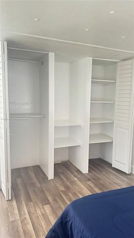 601 NE 4th Ct 7B, Hallandale Beach, FL 33009