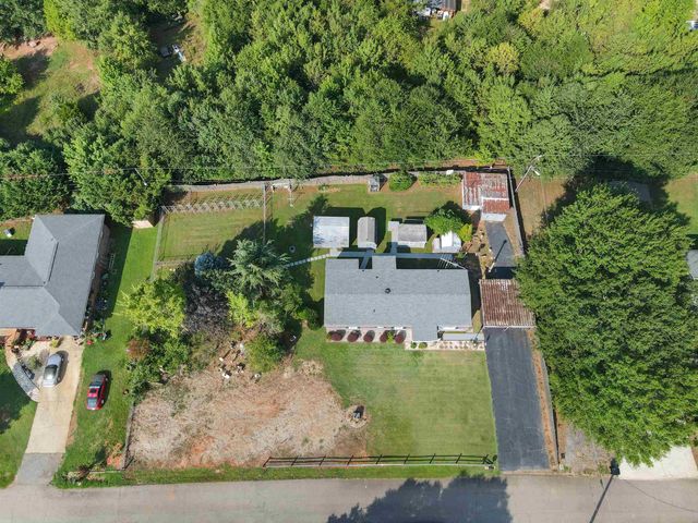 111 Sherland Drive, Boiling Springs, SC 29316