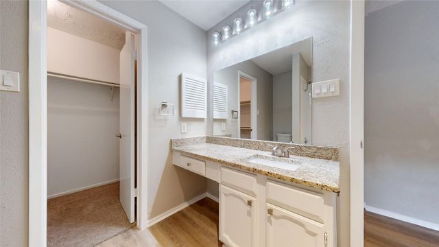 3225 Poteet Drive, Mesquite, TX 75150