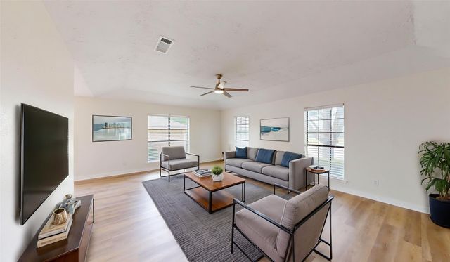 3225 Poteet Drive, Mesquite, TX 75150