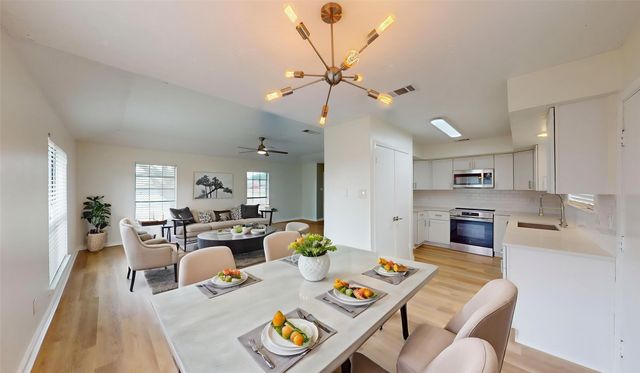 3225 Poteet Drive, Mesquite, TX 75150