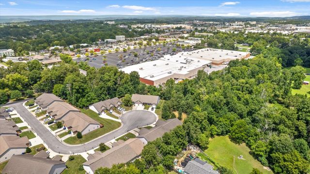 7648 Magnolia Leaf Lane, Chattanooga, TN 37421