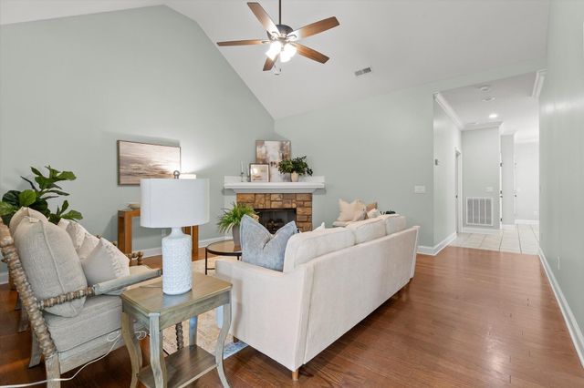 7648 Magnolia Leaf Lane, Chattanooga, TN 37421