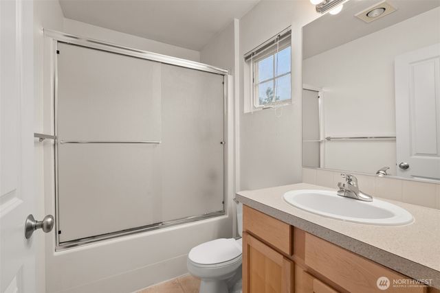 5044 Roxanna Court SE, Lacey, WA 98503