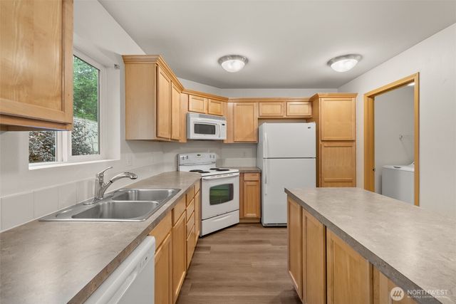 5044 Roxanna Court SE, Lacey, WA 98503