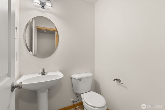 5044 Roxanna Court SE, Lacey, WA 98503