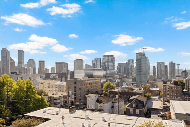 700 E Denny Way #PH3, Seattle, WA 98122