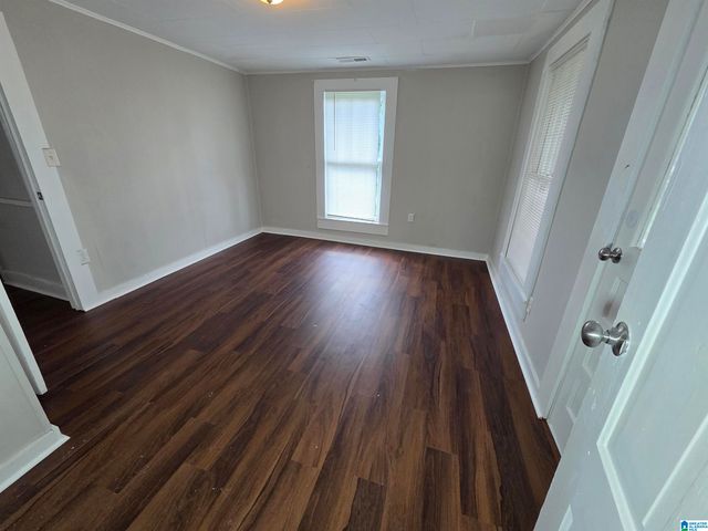 766 1ST STREET SE, Graysville, AL 35073