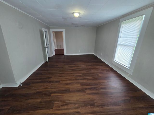 766 1ST STREET SE, Graysville, AL 35073
