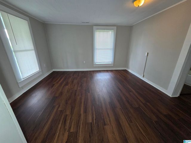 766 1ST STREET SE, Graysville, AL 35073