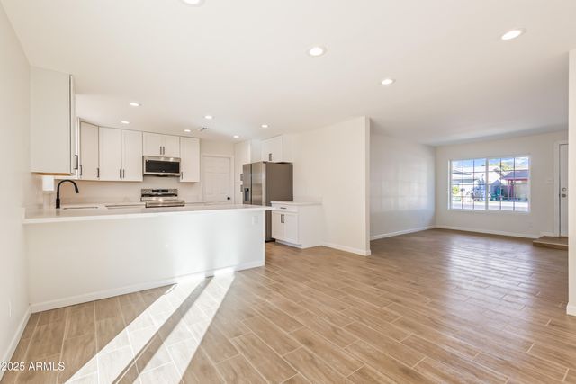 1022 S ALLEN Street, Mesa, AZ 85204