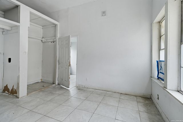 136 Allsup, San Antonio, TX 78237