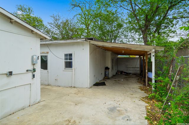 136 Allsup, San Antonio, TX 78237