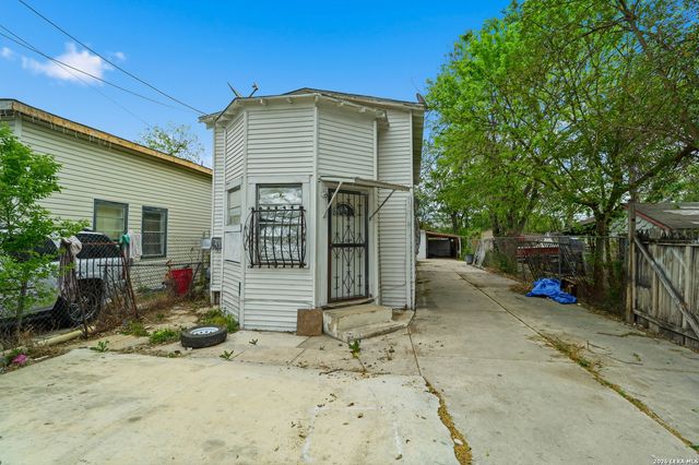 136 Allsup, San Antonio, TX 78237