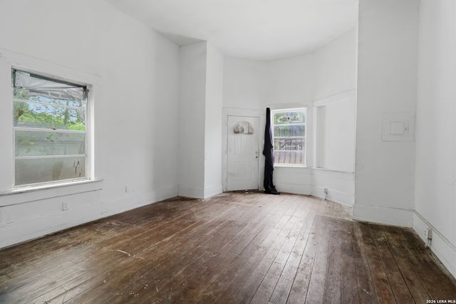 136 Allsup, San Antonio, TX 78237