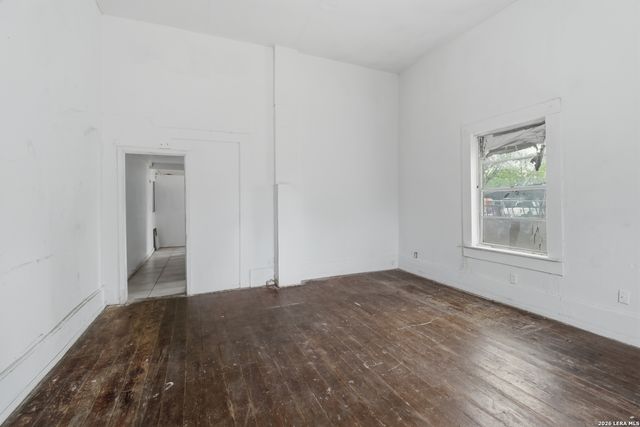 136 Allsup, San Antonio, TX 78237