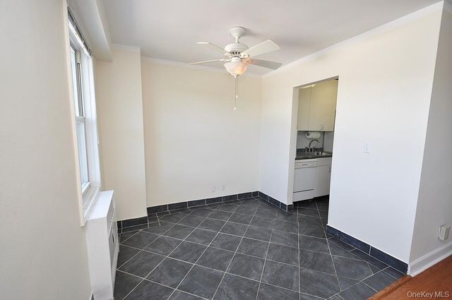 1853 Central Park Avenue 3F, Yonkers, NY 10710