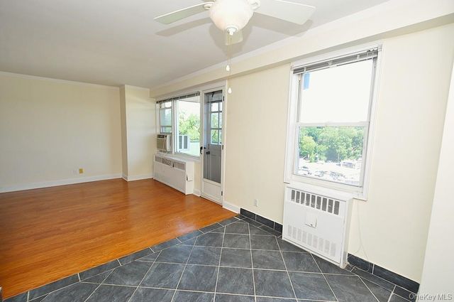 1853 Central Park Avenue 3F, Yonkers, NY 10710