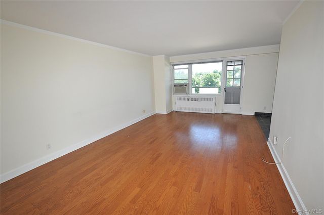1853 Central Park Avenue 3F, Yonkers, NY 10710