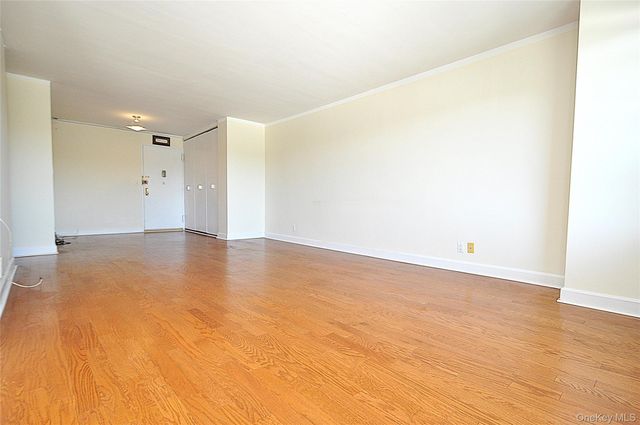 1853 Central Park Avenue 3F, Yonkers, NY 10710