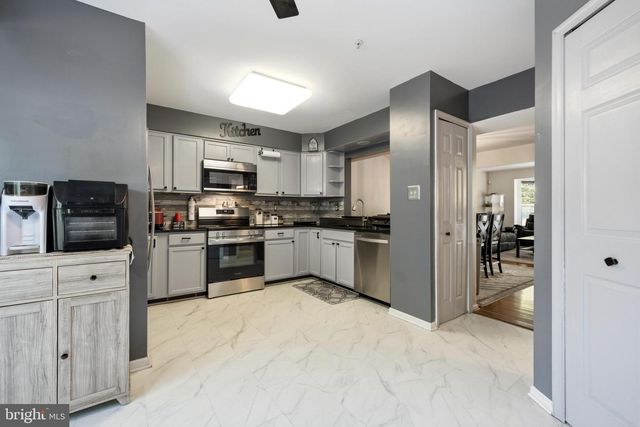 8145 SHOAL CREEK DR, Laurel, MD 20724