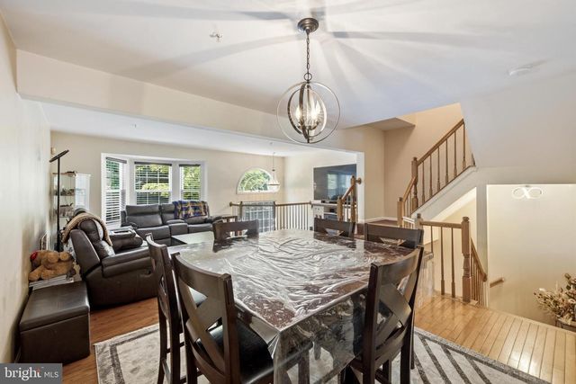 8145 SHOAL CREEK DR, Laurel, MD 20724