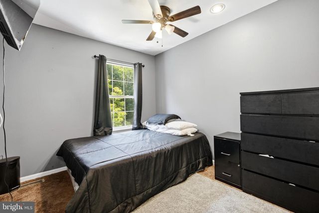 8145 SHOAL CREEK DR, Laurel, MD 20724