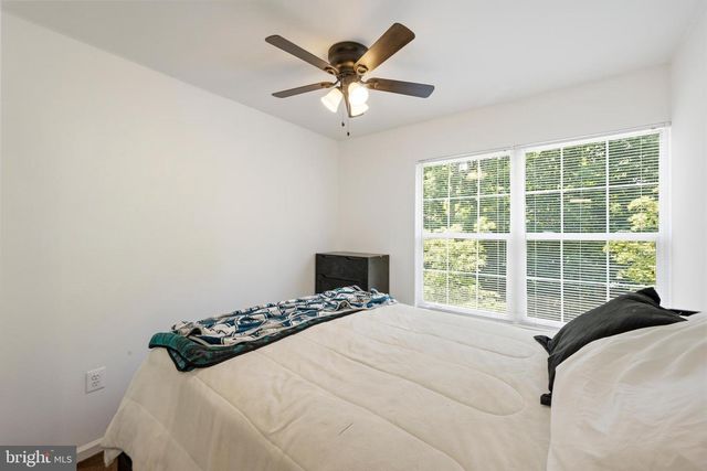 8145 SHOAL CREEK DR, Laurel, MD 20724