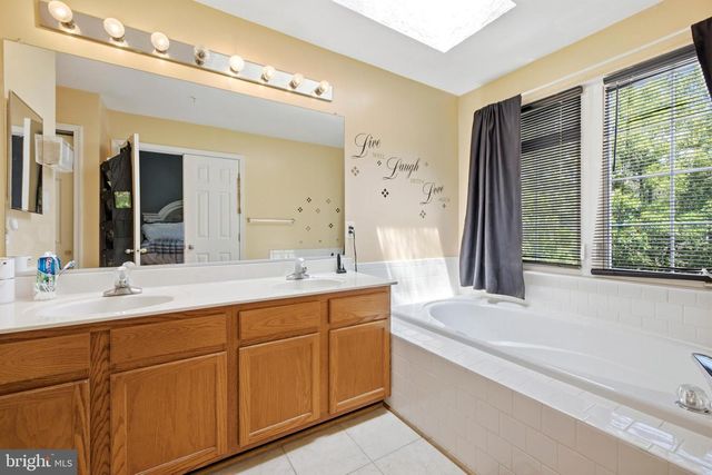 8145 SHOAL CREEK DR, Laurel, MD 20724