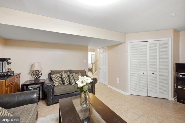 8145 SHOAL CREEK DR, Laurel, MD 20724