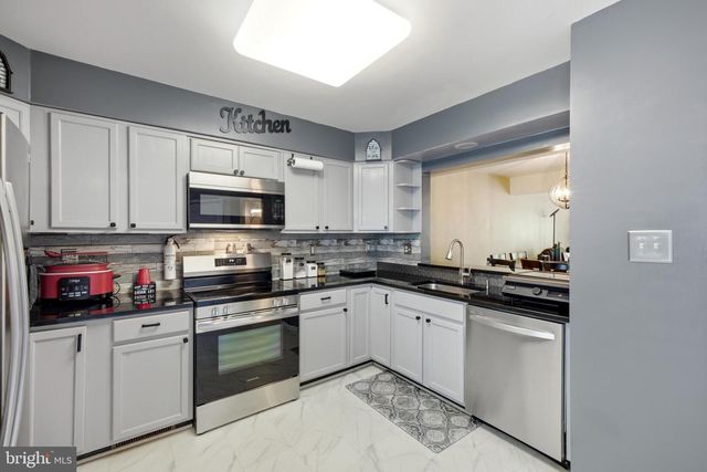 8145 SHOAL CREEK DR, Laurel, MD 20724