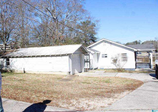 6037 POCAHONTAS ROAD, Bessemer, AL 35022