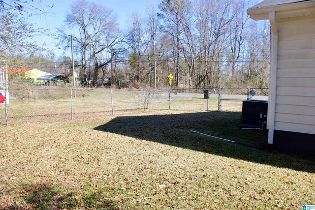 6037 POCAHONTAS ROAD, Bessemer, AL 35022