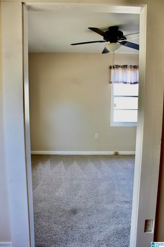 6037 POCAHONTAS ROAD, Bessemer, AL 35022