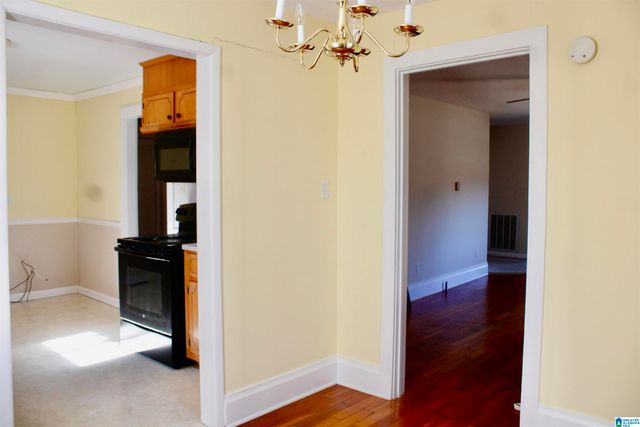 6037 POCAHONTAS ROAD, Bessemer, AL 35022