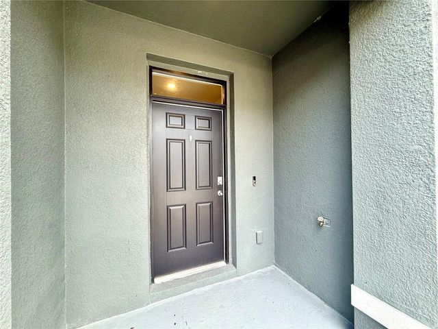 32794 PEZ LANDING LANE, Wesley Chapel, FL 33543