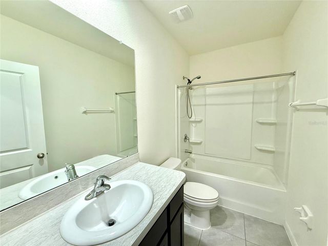32794 PEZ LANDING LANE, Wesley Chapel, FL 33543