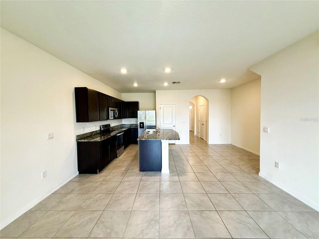 32794 PEZ LANDING LANE, Wesley Chapel, FL 33543