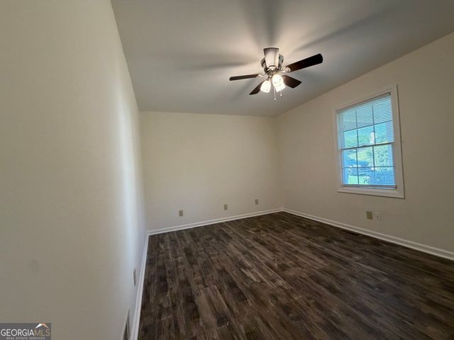 1 Alpine Drive, Newnan, GA 30263
