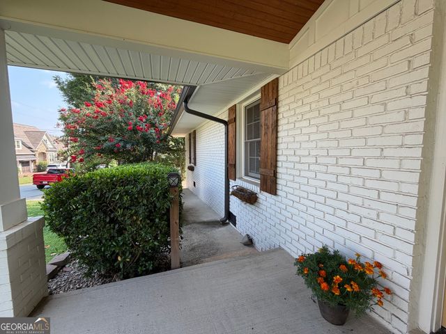 1 Alpine Drive, Newnan, GA 30263